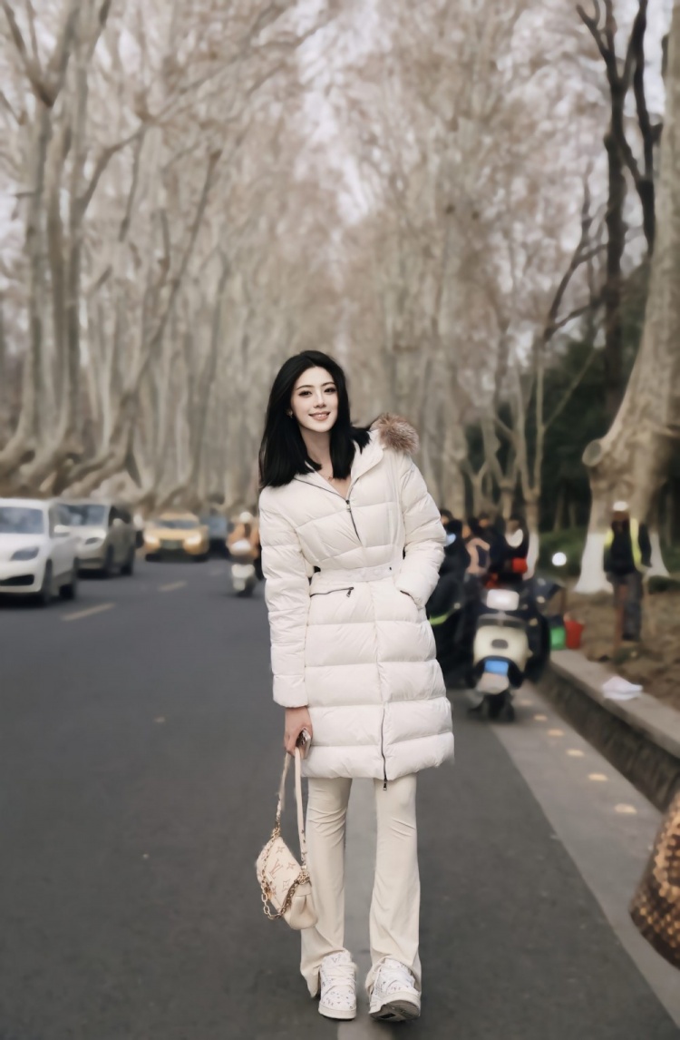  煙雨下江南！卓識(shí)游南京：卿言一句梧桐美 吾種梧桐滿京城
