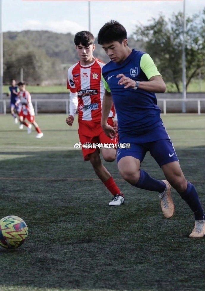  效力巴達(dá)洛納U16的中國(guó)球員汪修昊，入選西班牙加泰羅尼亞大區(qū)隊(duì)
