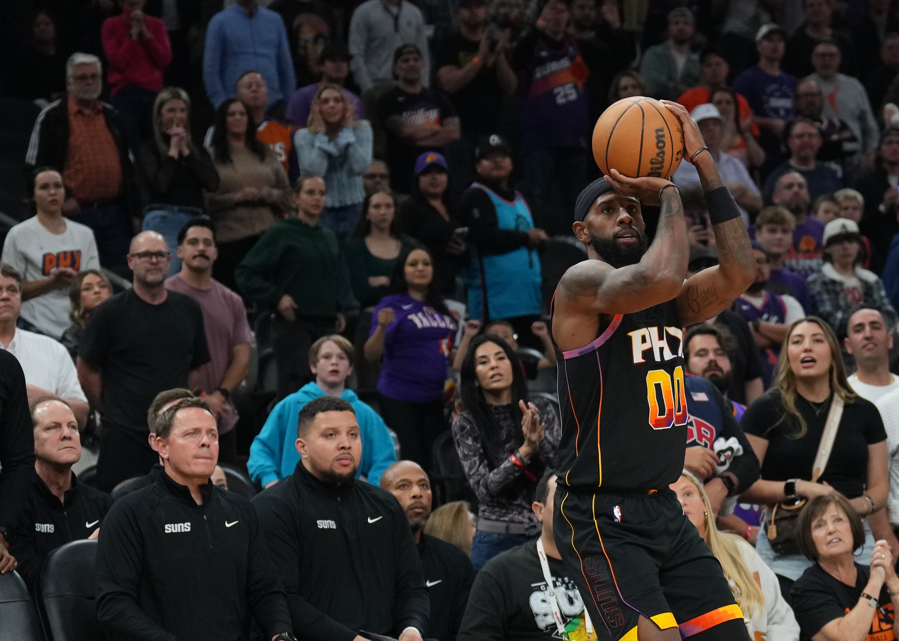  拼盡全力！羅伊斯-奧尼爾16中10空砍生涯新高27分 三分12中6