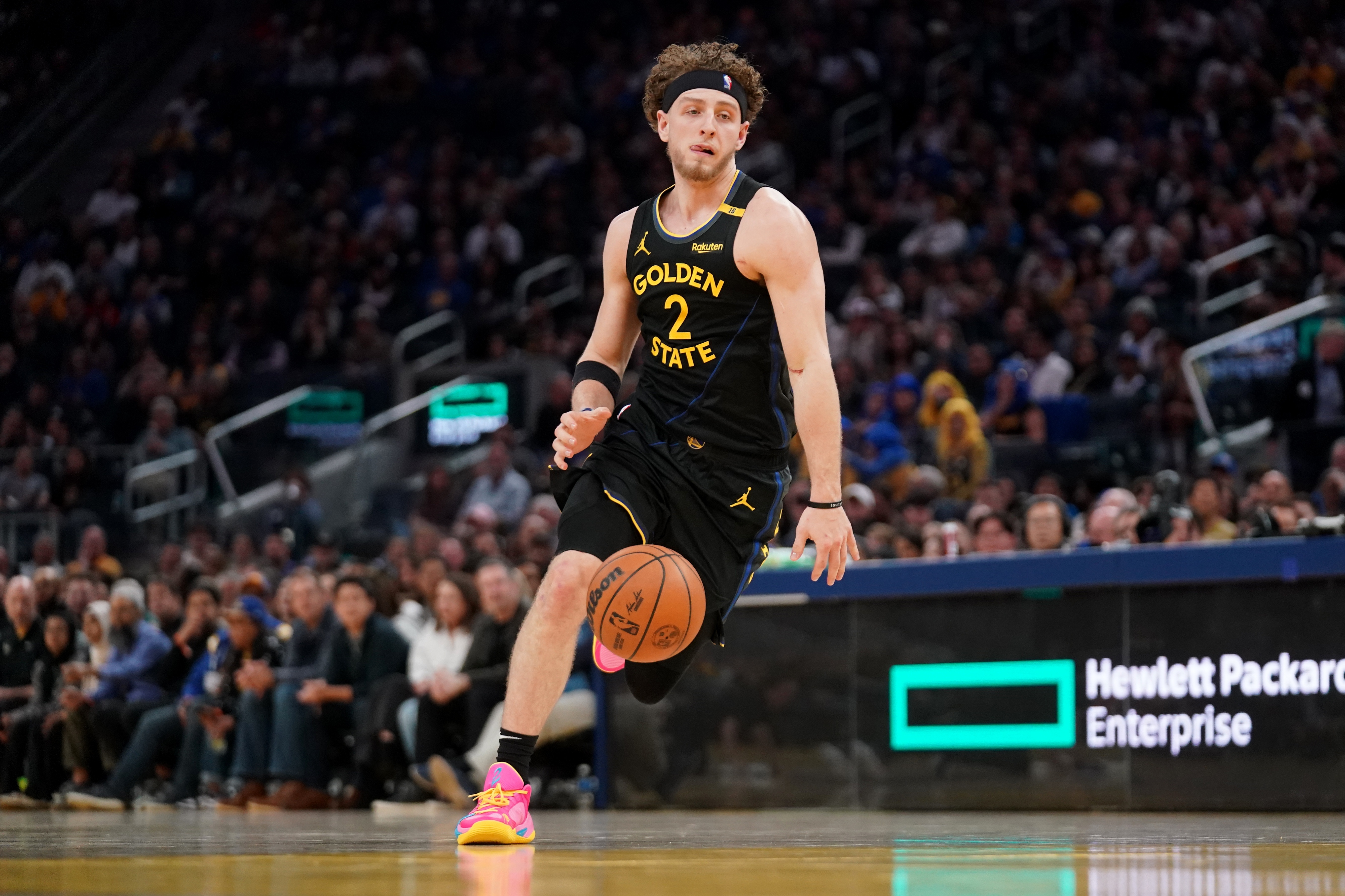  可圈可點！波杰姆斯基全場16投8中 貢獻(xiàn)19分5籃板4助攻1搶斷